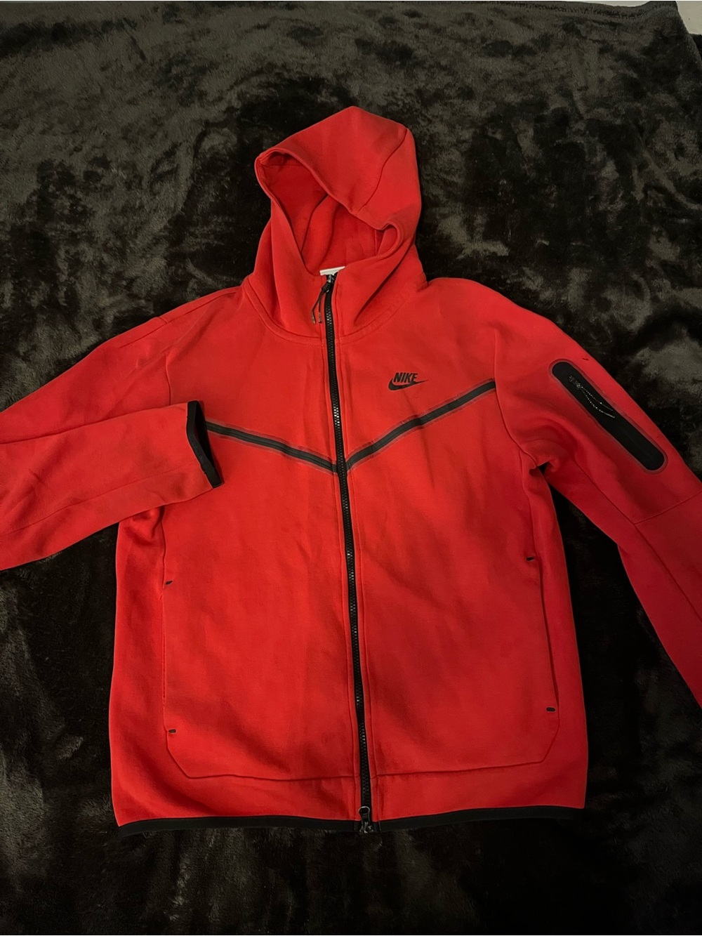 Nike Sportswear Tech Fleece Full-Zip Hoodie Red & Black Medium